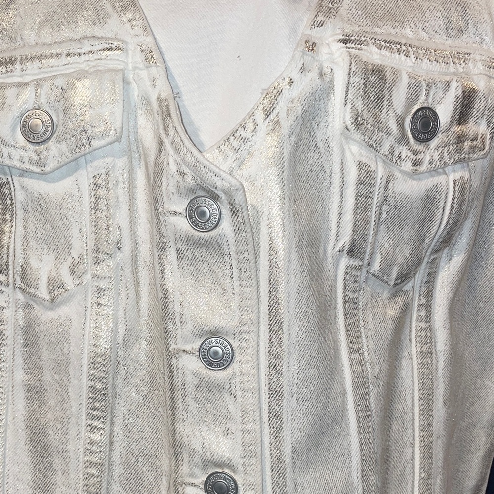 Levi's sleeveless cropped metallic Bella Denim Vest size M NWT - Picture 12 of 13